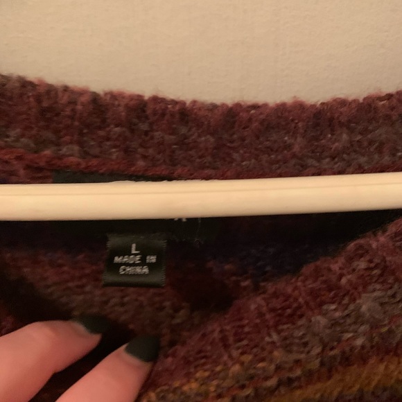 A Byer Sweater - Picture 2 of 2